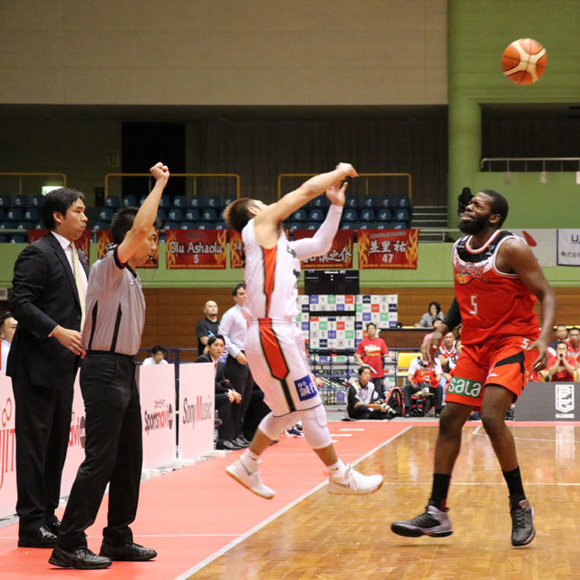 Bリーグ 三遠ネオフェニックス #5 Olu Ashaolu SAN-EN NEOPHOENIX vs 横浜ビー・コルセアーズ 2016.10.08-09 豊橋市総合体育館