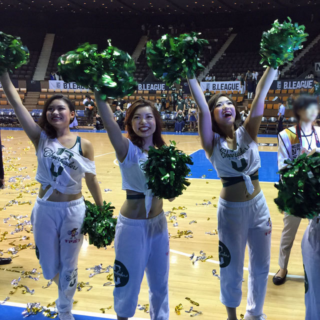 Bリーグ B2 2016-17 チャンピオン 西宮ストークス ストークスチアリーダーズ aka ストチア B.LEAGUE B2 PLAYOFFS FINAL 2016-17 NISHINOMIYA STORKS