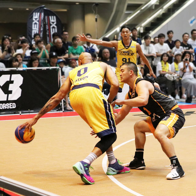 2017年8月12日(土)8月13日(日)六甲アイランド 神戸ファッションマート WORM 落合知也 RAYMOND NIXON レイモンド・ニクソン 世界最高峰3人制バスケットボールリーグ 3X3 PREMIER.EXE 2017 Season KOBE Cross Conference Cup