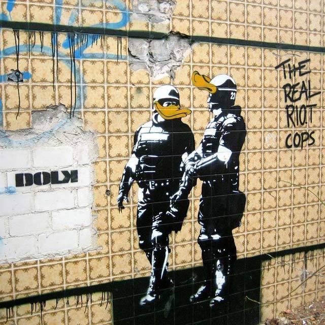 DOLK - the real riot cops