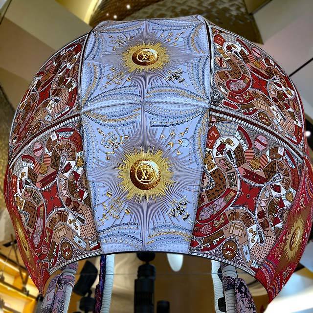 ルイヴィトン神戸メゾン LOUIS VUITTON Balloon Pop-Up #LVBalloon photo by izy Rodriguez (Team Zion) Cafe de Zion online shop