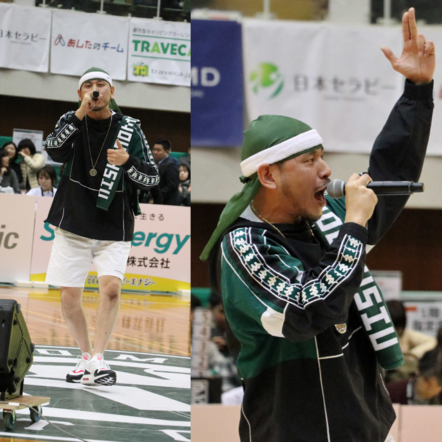 2/9 B2リーグ戦「西宮ストークス vs. 群馬クレインサンダーズ」GAME1に、レゲエ界の第一線でマイクを握る RYO the SKYWALKER がスペシャルゲストとして登場! 西宮ストークスのホームコートでトップアーティストがどのようなライブパフォーマンスを魅せるのか!このチャンスをお見逃しなく! photo by izy Rodriguez (Team Zion) Cafe de Zion online shop