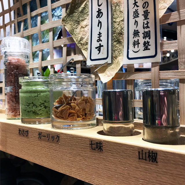 ビフテキ重・肉飯 ロマン亭 ルクア大阪店 photo by izy Rodriguez (Team Zion) Cafe de Zion online shop