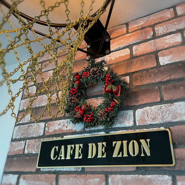 photo by NecoTez (Team Zion) Cafe de Zion online shop