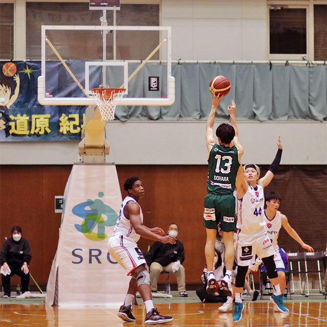 2022.03.02 Bリーグ 西宮ストークス vs ライジングゼファー福岡 @西宮市立中央体育館 photo by NecoTez (Team Zion)